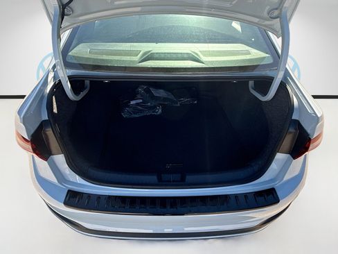 Certified 2025 Volkswagen Jetta Sport image 25