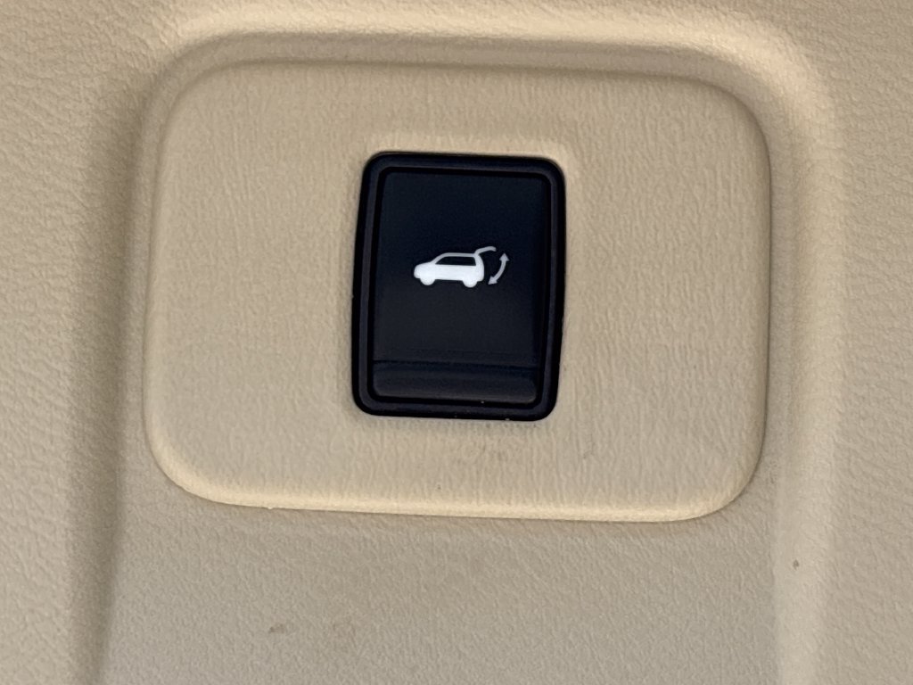 Used 2018 Nissan Murano SL w/ Moonroof Package AWD/4WD image 25