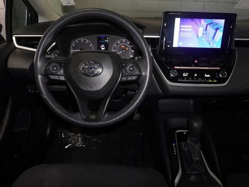 Certified 2025 Toyota Corolla LE image 10