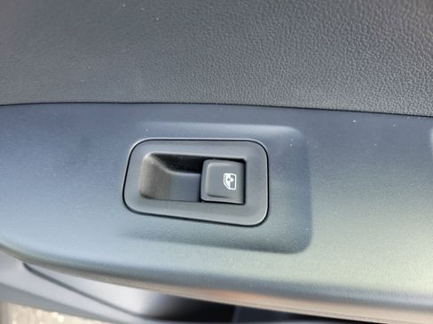 New 2026 Volkswagen Taos S FWD image 9