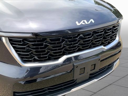 Certified 2025 Kia Sorento S w/ Panoramic Sunroof Package FWD image 37