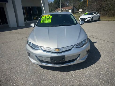 Used 2018 Chevrolet Volt Premier w/ Driver Confidence Package image 8