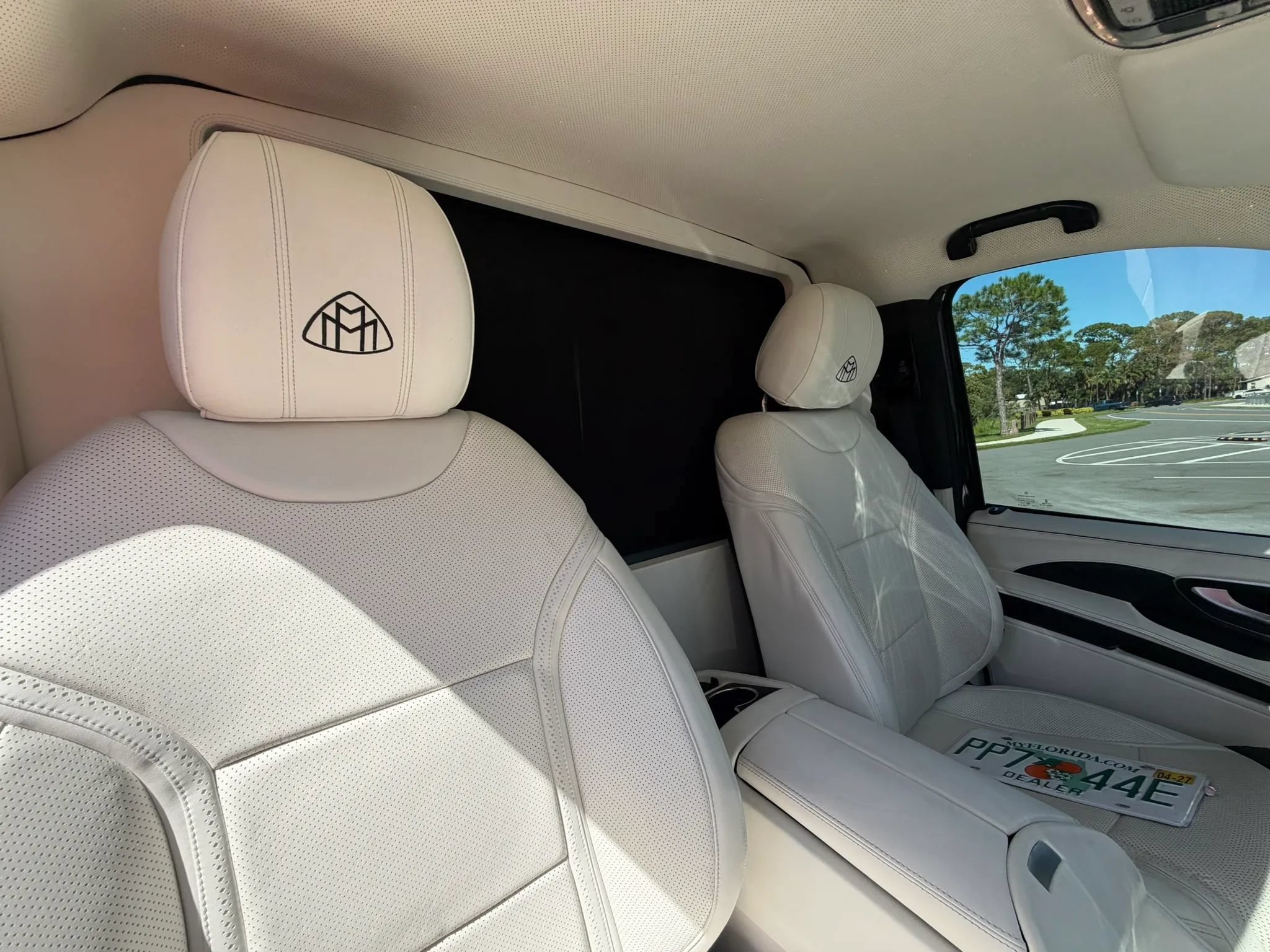 Used 2021 Mercedes-Benz Metris Passenger w/ Premium Safety Package image 35