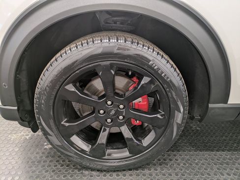 Used 2022 Ford Explorer ST w/ Equipment Group 401A image 7