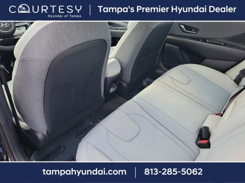 New 2026 Hyundai Elantra Limited image 11