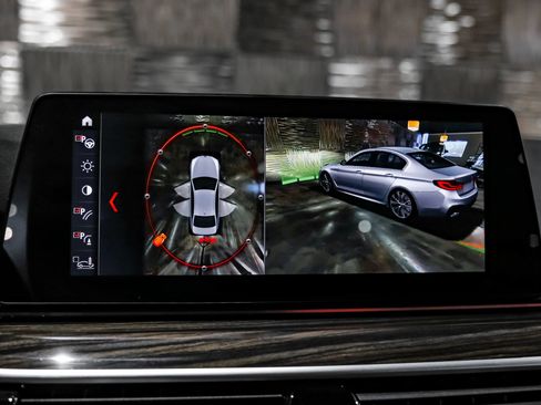 Used 2019 BMW 540i xDrive AWD/4WD image 29