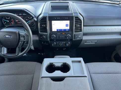 Used 2022 Ford F250 XLT w/ FX4 Off-Road Package image 13
