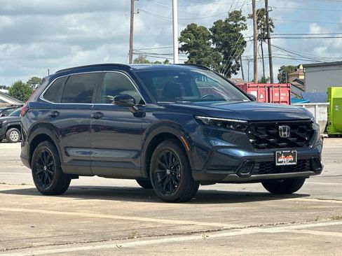 Used 2025 Honda CR-V Sport image 8