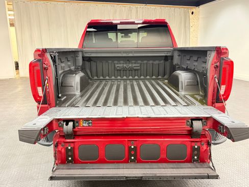 Used 2019 GMC Sierra 1500 SLT w/ SLT Premium Plus Package image 5