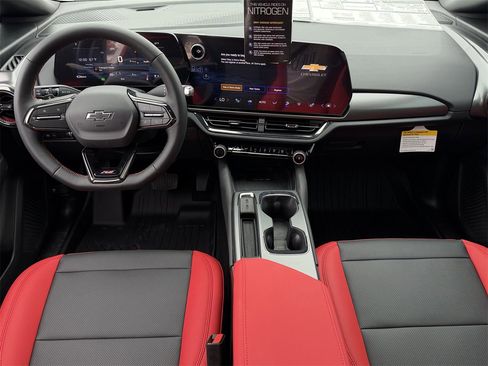 New 2026 Chevrolet Equinox EV RS image 10