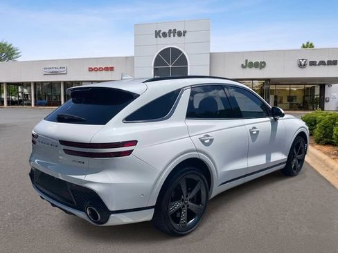 Used 2025 Genesis GV70 3.5T Sport w/ Sport Prestige Package AWD/4WD image 6