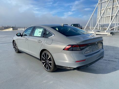 New 2025 Honda Accord Touring image 9