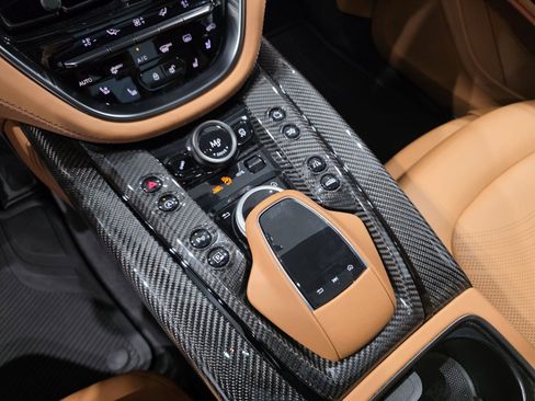 Used 2024 Aston Martin DBX 707 AWD/4WD image 15