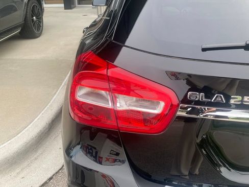 Used 2018 Mercedes-Benz GLA 250 image 10
