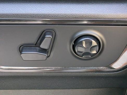 Used 2025 RAM 1500 Limited image 17