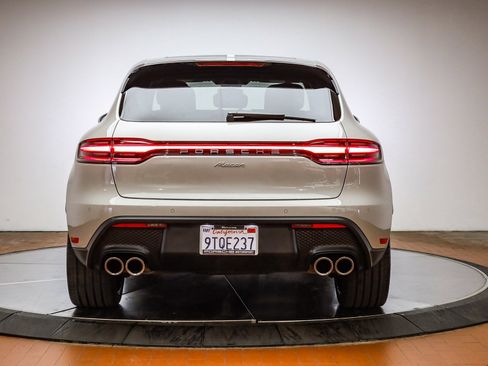 Used 2025 Porsche Macan image 7