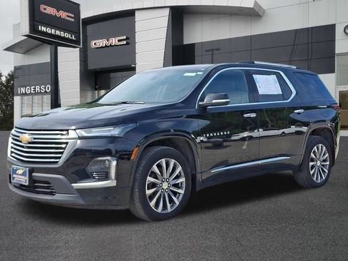 Used 2023 Chevrolet Traverse Premier AWD/4WD image 39