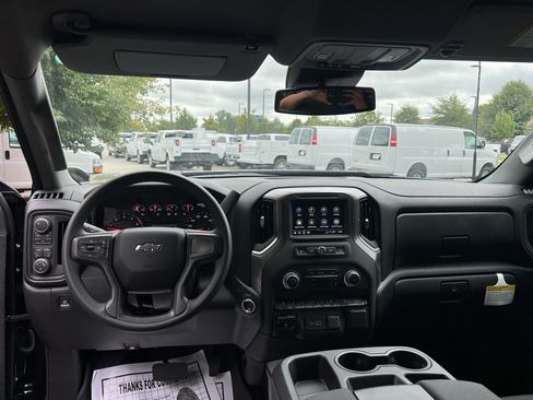 New 2026 Chevrolet Silverado 2500 Custom w/ Custom Value Package AWD/4WD image 33