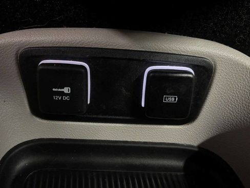 Used 2019 Chrysler Pacifica Touring-L Plus w/ Advanced Safetytec Group image 38