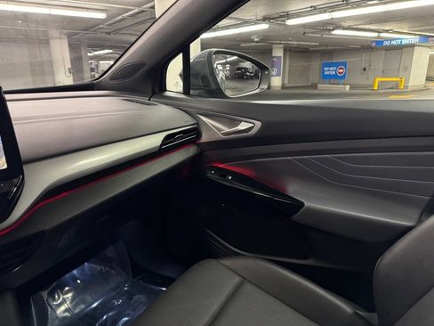 Certified 2023 Volkswagen ID.4 Pro S AWD/4WD image 29