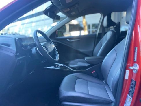 Certified 2023 Kia Niro Wind w/ Wind Preserve Package FWD image 17