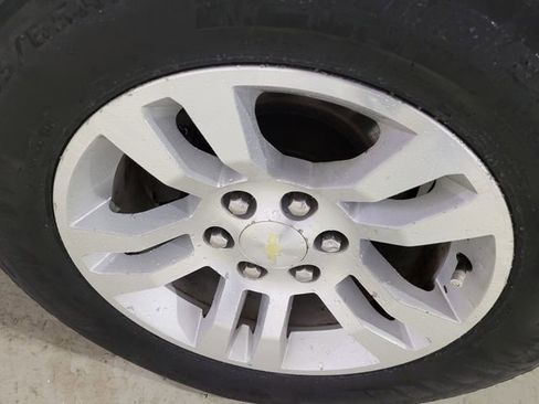 Used 2019 Chevrolet Tahoe LS image 23