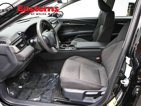 Used 2025 Toyota Camry LE FWD image 14