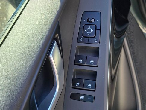 Used 2024 Kia Niro Wind w/ Wind Preserve Package image 14