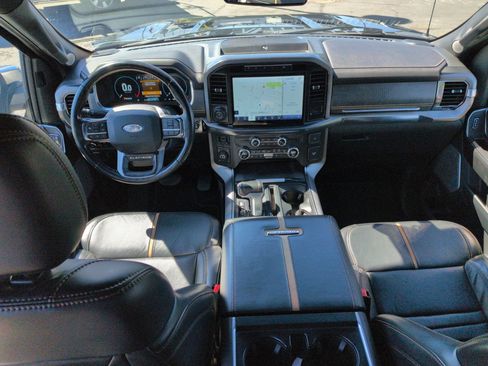 Used 2021 Ford F150 Platinum image 28