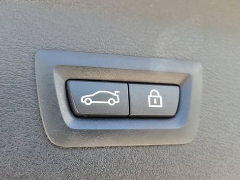 Used 2018 BMW X1 xDrive28i AWD/4WD image 8