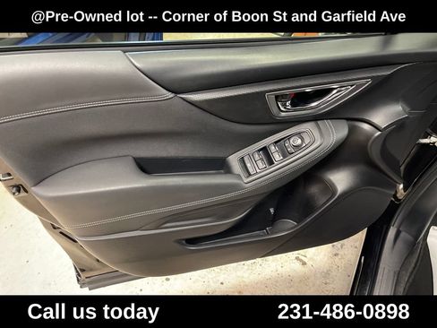 Used 2020 Subaru Forester Premium AWD/4WD image 15