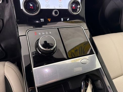 Used 2020 Land Rover Range Rover Velar R-Dynamic S image 20