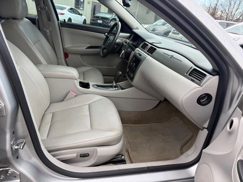 Used 2008 Chevrolet Impala SS w/ Convenience Package image 14