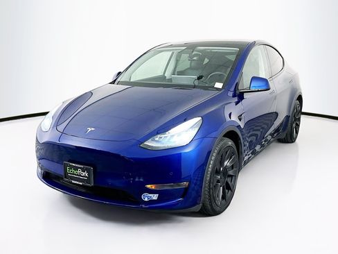 Used 2021 Tesla Model Y Long Range AWD/4WD image 3