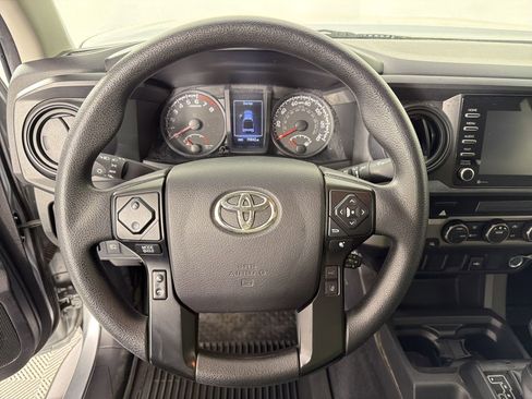 Used 2022 Toyota Tacoma SR image 16
