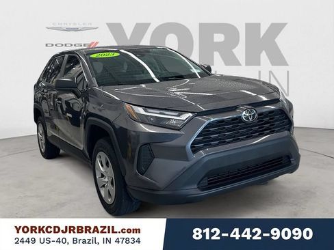 Used 2023 Toyota RAV4 LE FWD image 7