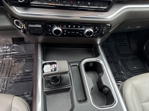 Used 2023 GMC Sierra 1500 SLT w/ SLT Premium Plus Package image 21