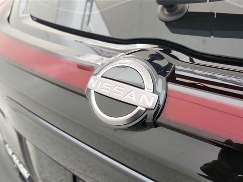 Used 2025 Nissan Kicks Play S FWD image 34