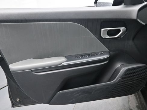 Used 2025 Kia K4 FWD image 22