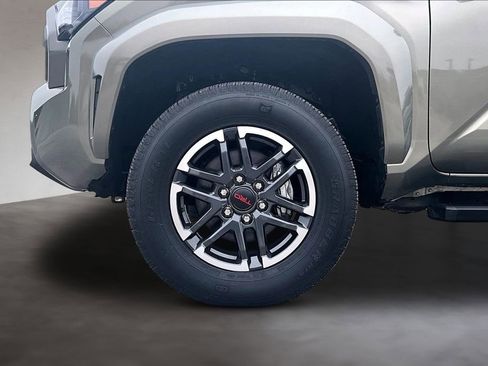 Used 2025 Toyota Tacoma TRD Sport RWD image 31