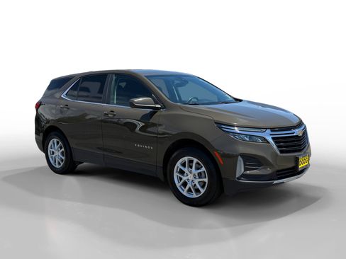 Used 2023 Chevrolet Equinox LT FWD image 7