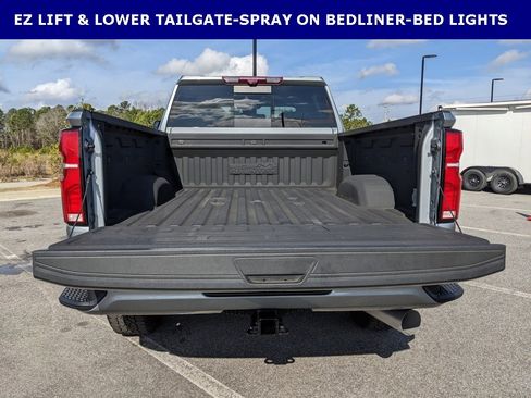 Used 2024 Chevrolet Silverado 2500 High Country w/ High Country Premium Package image 14