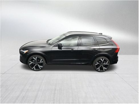New 2026 Volvo XC60 B5 Ultra AWD/4WD image 14