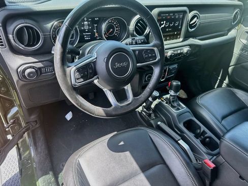Certified 2022 Jeep Wrangler Unlimited Sahara w/ LED Lighting Group AWD/4WD image 10