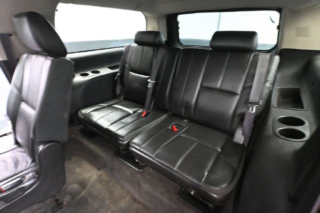 Used 2012 GMC Yukon XL SLT w/ SLT-2 Equipment Package AWD/4WD image 34