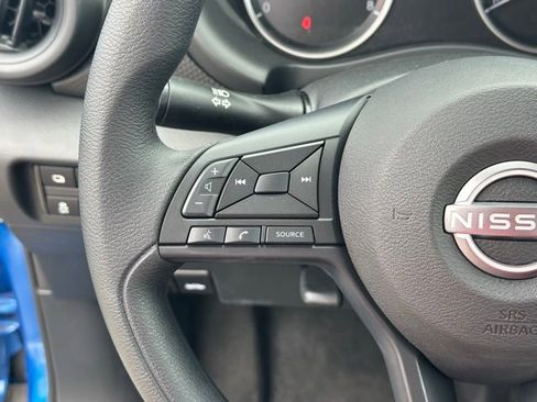Used 2025 Nissan Kicks Play S FWD image 34