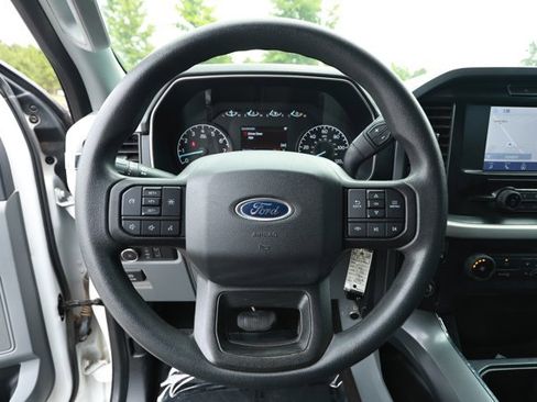 Used 2022 Ford F150 XLT RWD image 10