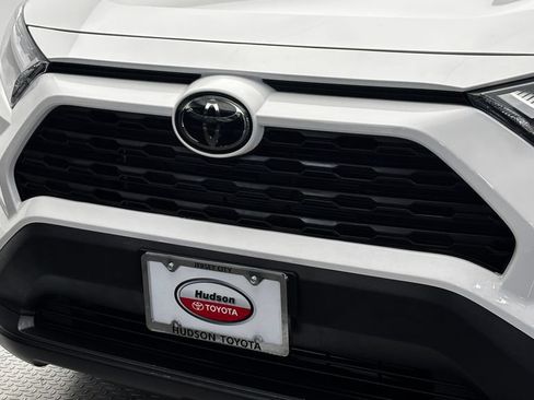 Used 2024 Toyota RAV4 LE AWD/4WD image 2
