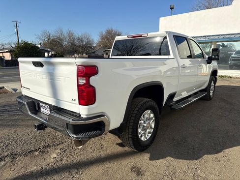 Used 2024 Chevrolet Silverado 2500 LT image 5
