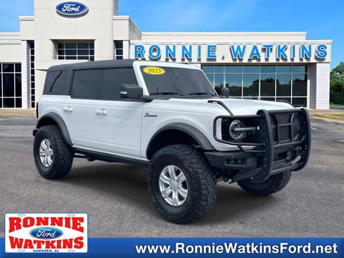 Used 2023 Ford Bronco Badlands AWD/4WD image 1